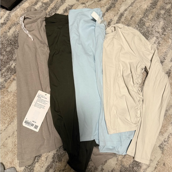 lululemon athletica Tops - Women’s Lululemon Long Sleeve Shirts